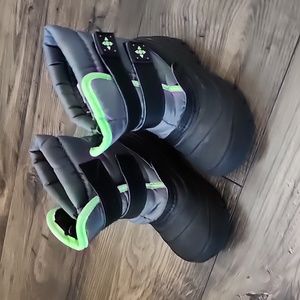 Toddler Boys Snow Boots Size 7